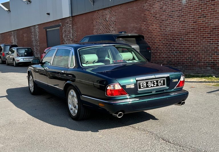 Ich habe einen Jaguar Daimler Super V8 gekauft! 🥳🥂